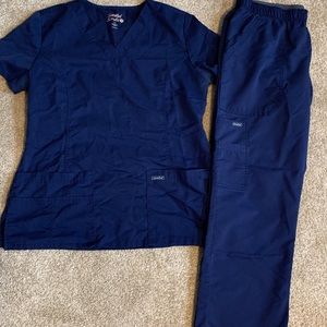Scrub set